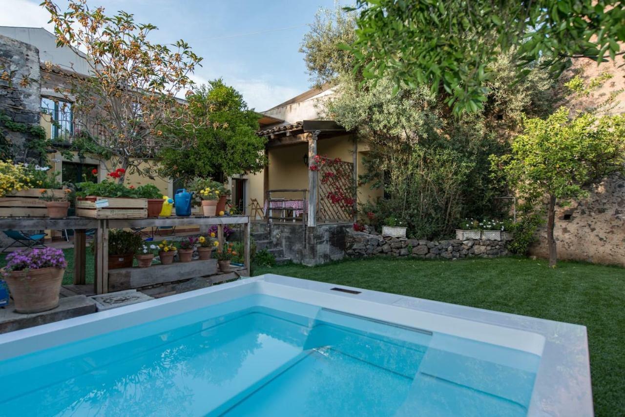 Il Pozzo E L'Ulivo - Just 200 Meters From The Metro - Villa CTA Exterior photo